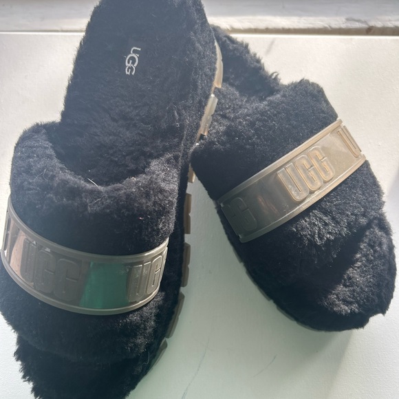 UGG Fluffita Slide Women's Sheepskin Slipper Sandals Size: Ladies 11 - Picture 4 of 7